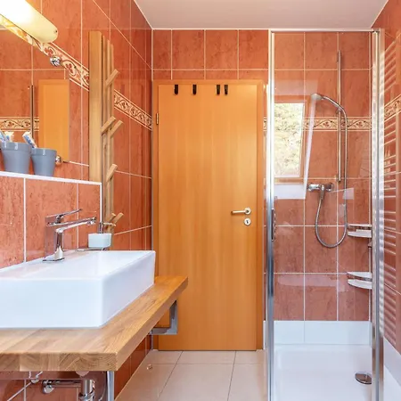 Haus Glückstal, Glückstal 5 *
